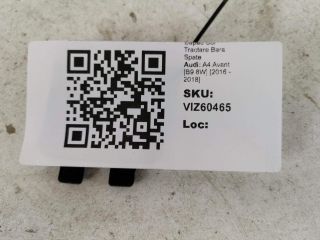 bontott AUDI A4 B9 Hátsó Vonószem Burkolat