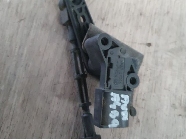 bontott AUDI A4 B9 Hátsó Xenon Szintszabályzó Jeladó