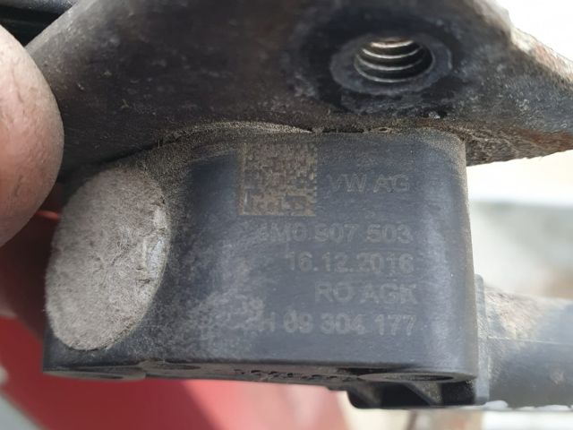 bontott AUDI A4 B9 Hátsó Xenon Szintszabályzó Jeladó