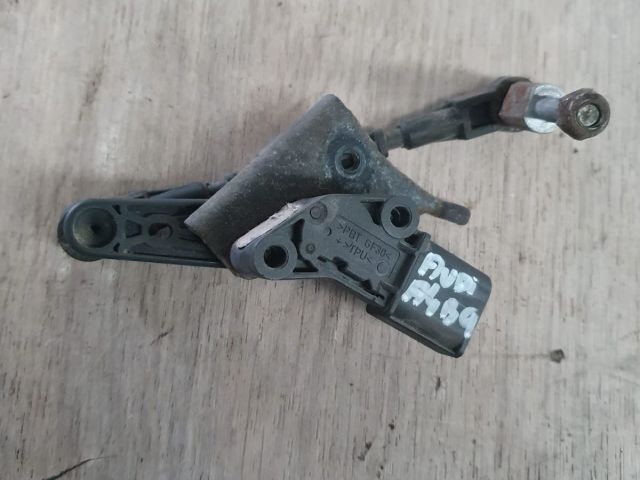 bontott AUDI A4 B9 Hátsó Xenon Szintszabályzó Jeladó