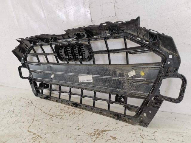 bontott AUDI A4 B9 Hűtőrács