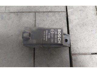 bontott AUDI A4 B9 Izzító Relé