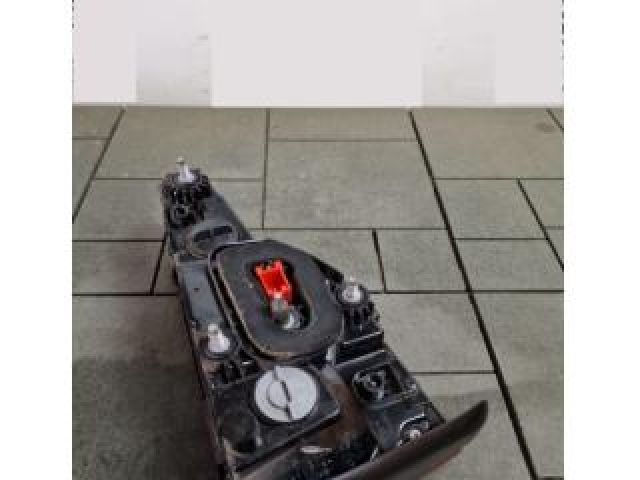 bontott AUDI A4 B9 Jobb Belső Hátsó Lámpa