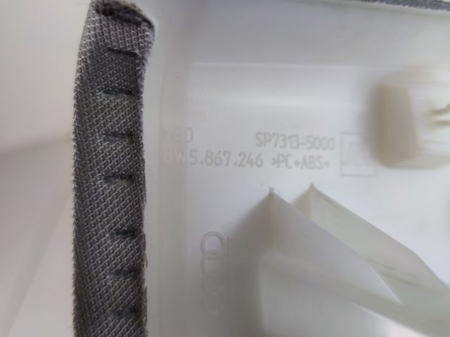 bontott AUDI A4 B9 Jobb D Oszlop Burkolat