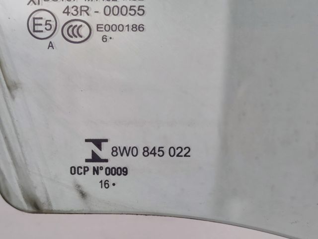 bontott AUDI A4 B9 Jobb első Ablak