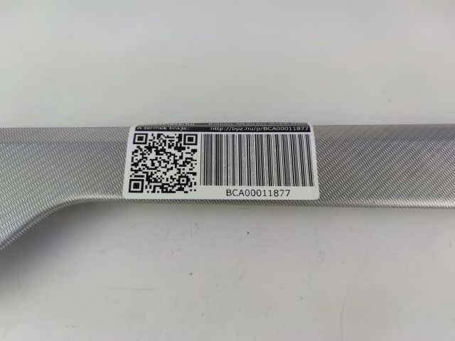 bontott AUDI A4 B9 Jobb első Ajtó Díszléc