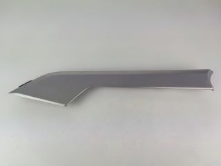 bontott AUDI A4 B9 Jobb első Ajtó Díszléc