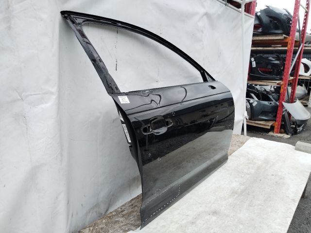 bontott AUDI A4 B9 Jobb első Ajtó (Üres lemez)