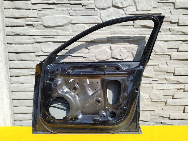 bontott AUDI A4 B9 Jobb első Ajtó (Üres lemez)