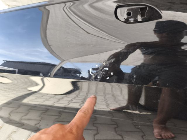 bontott AUDI A4 B9 Jobb első Ajtó (Üres lemez)