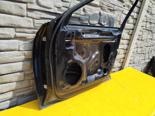 bontott AUDI A4 B9 Jobb első Ajtó (Üres lemez)