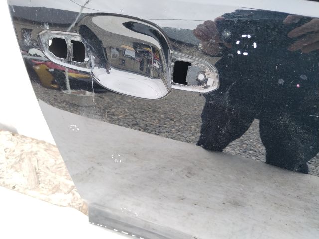 bontott AUDI A4 B9 Jobb első Ajtó (Üres lemez)