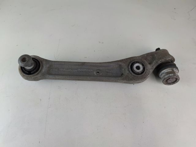 bontott AUDI A4 B9 Jobb első Alsó Első Lengőkar