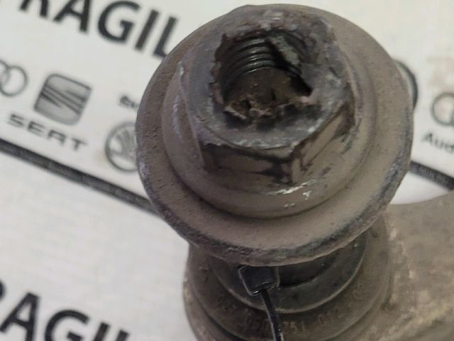 bontott AUDI A4 B9 Jobb első Alsó Hátsó Lengőkar