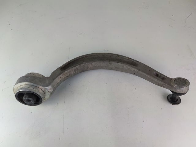 bontott AUDI A4 B9 Jobb első Alsó Hátsó Lengőkar