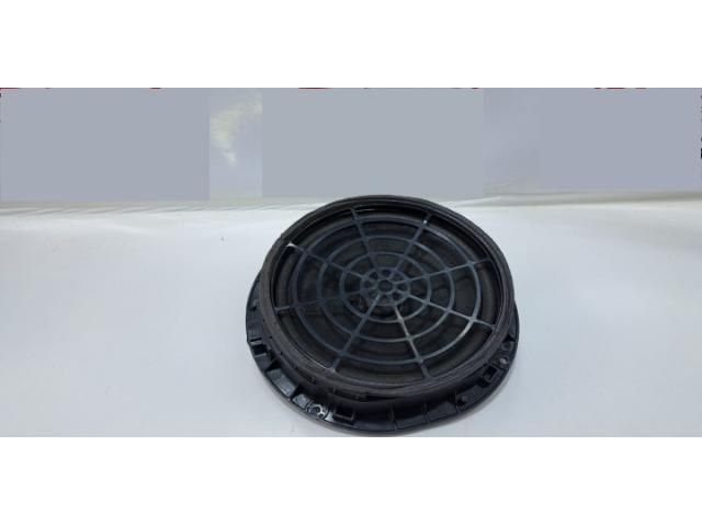bontott AUDI A4 B9 Jobb első Hangszóró