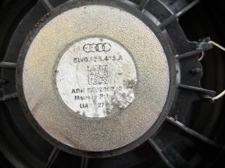 bontott AUDI A4 B9 Jobb első Hangszóró
