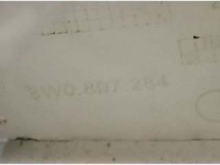 bontott AUDI A4 B9 Jobb első Lökhárító Tartó (Műanyag)