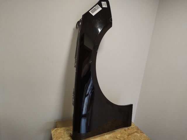 bontott AUDI A4 B9 Jobb első Sárvédő