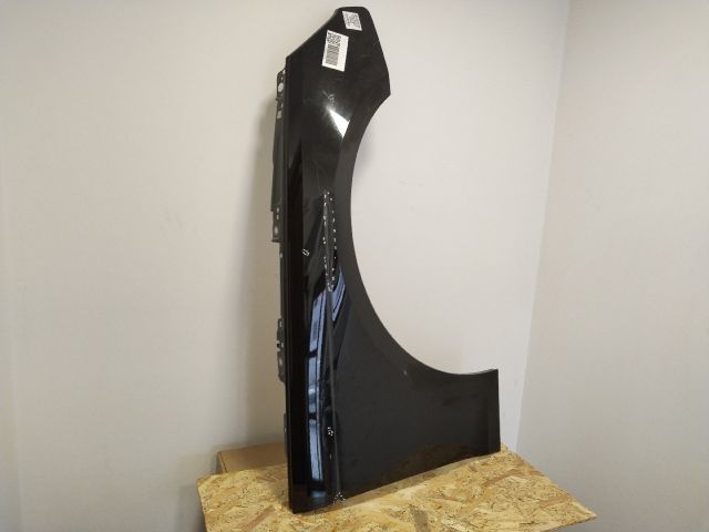 bontott AUDI A4 B9 Jobb első Sárvédő