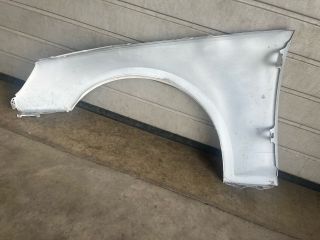 bontott AUDI A4 B9 Jobb első Sárvédő