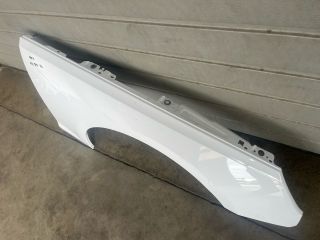 bontott AUDI A4 B9 Jobb első Sárvédő