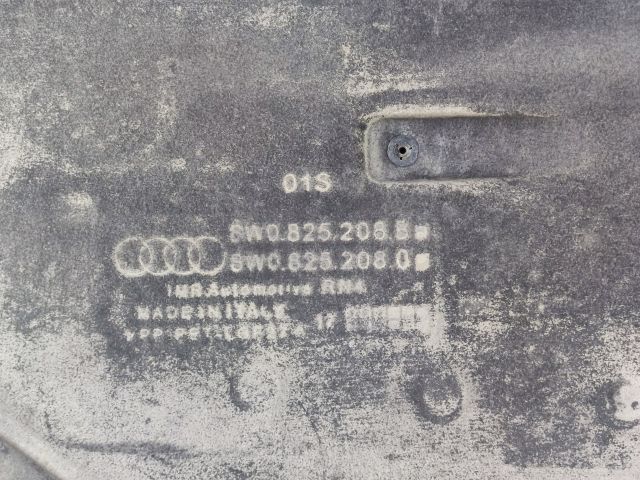 bontott AUDI A4 B9 Jobb Fenéklemez