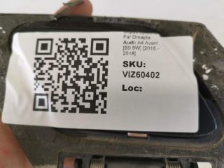 bontott AUDI A4 B9 Jobb Fényszórómosó Fedél