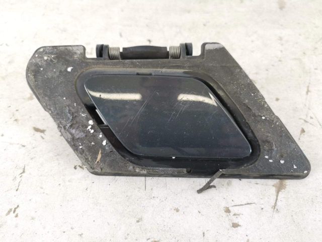 bontott AUDI A4 B9 Jobb Fényszórómosó Fedél