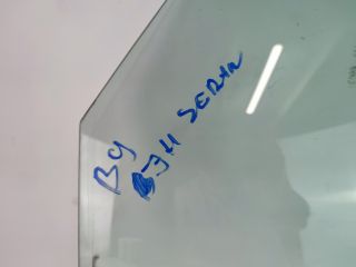 bontott AUDI A4 B9 Jobb hátsó Ablak