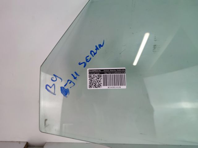 bontott AUDI A4 B9 Jobb hátsó Ablak