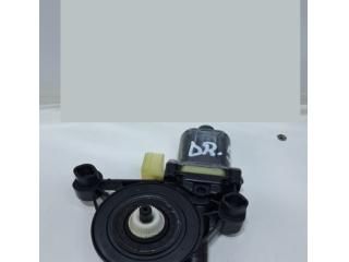 bontott AUDI A4 B9 Jobb hátsó Ablakemelő Motor