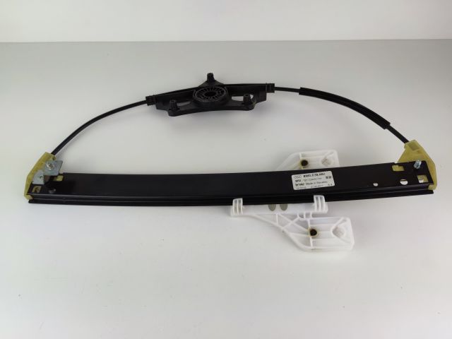 bontott AUDI A4 B9 Jobb hátsó Ablakemelő Szerkezet (Elektromos)