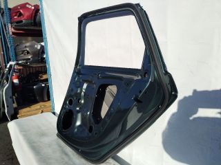 bontott AUDI A4 B9 Jobb hátsó Ajtó (Üres lemez)