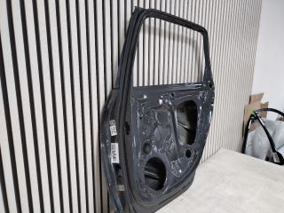 bontott AUDI A4 B9 Jobb hátsó Ajtó (Üres lemez)