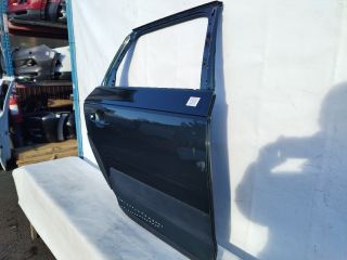 bontott AUDI A4 B9 Jobb hátsó Ajtó (Üres lemez)