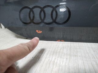 bontott AUDI A4 B9 Jobb hátsó Ajtó (Üres lemez)