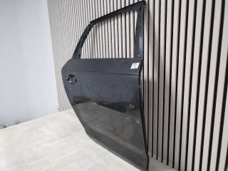 bontott AUDI A4 B9 Jobb hátsó Ajtó (Üres lemez)