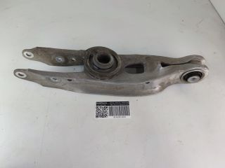 bontott AUDI A4 B9 Jobb hátsó Alsó Lengőkar