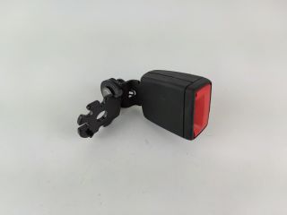 bontott AUDI A4 B9 Jobb hátsó Biztonsági Öv Csat