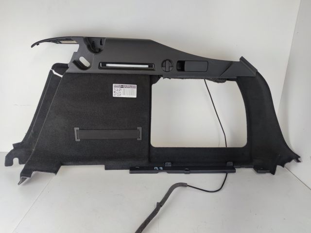 bontott AUDI A4 B9 Jobb hátsó Csomagtér Burkolat (Műanyag)