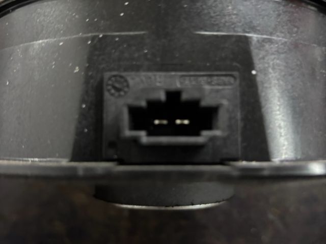 bontott AUDI A4 B9 Jobb hátsó Hangszóró