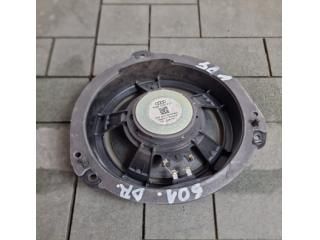 bontott AUDI A4 B9 Jobb hátsó Hangszóró