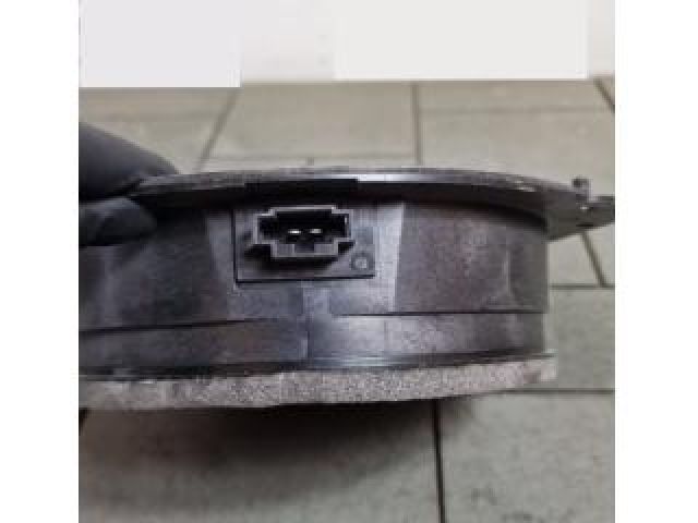 bontott AUDI A4 B9 Jobb hátsó Hangszóró