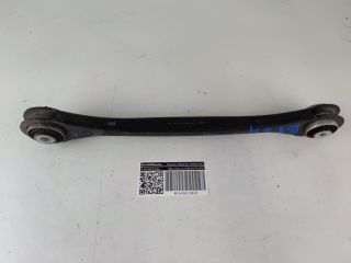 bontott AUDI A4 B9 Jobb hátsó Keresztlengőkar