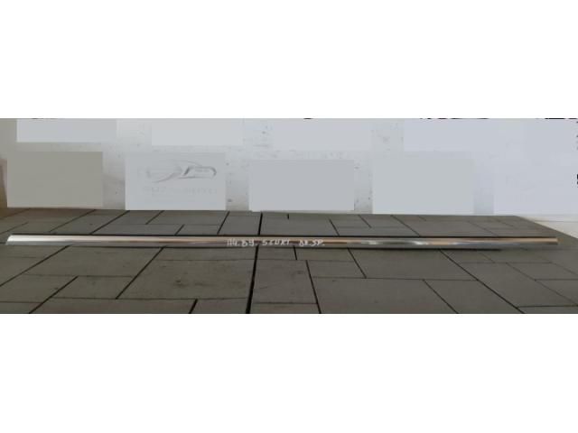 bontott AUDI A4 B9 Jobb hátsó Vízlehúzó Gumicsík