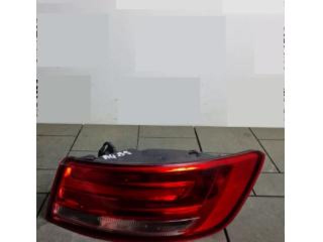 bontott AUDI A4 B9 Jobb Külső Hátsó Lámpa