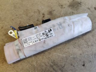 bontott AUDI A4 B9 Jobb Oldallégzsák