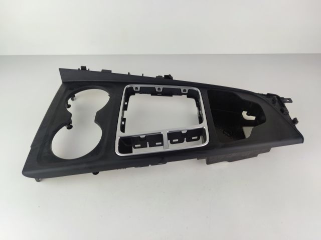 bontott AUDI A4 B9 Kardánbox