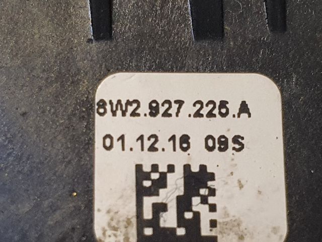 bontott AUDI A4 B9 Kézifék Kapcsoló